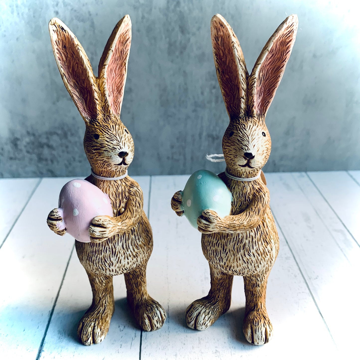 Standing Rabbit with Green or Pink Egg